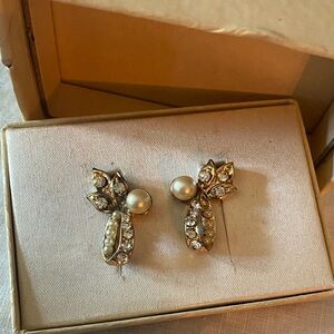 Vintage Elegant Gold Tone and Faux Pearl Earrings